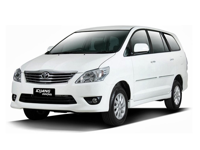 Bali Transport services - Toyota Innova