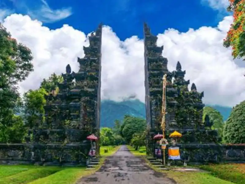 bali handara gate