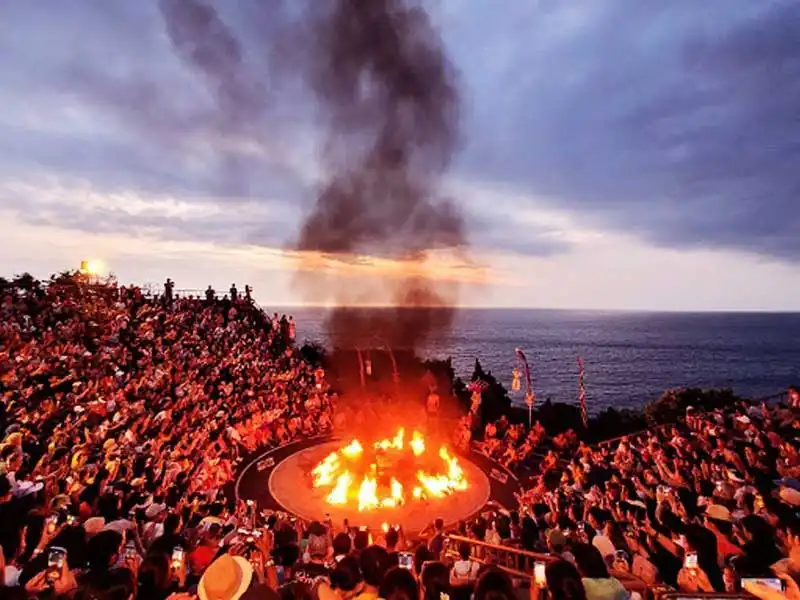 kecak fire dance